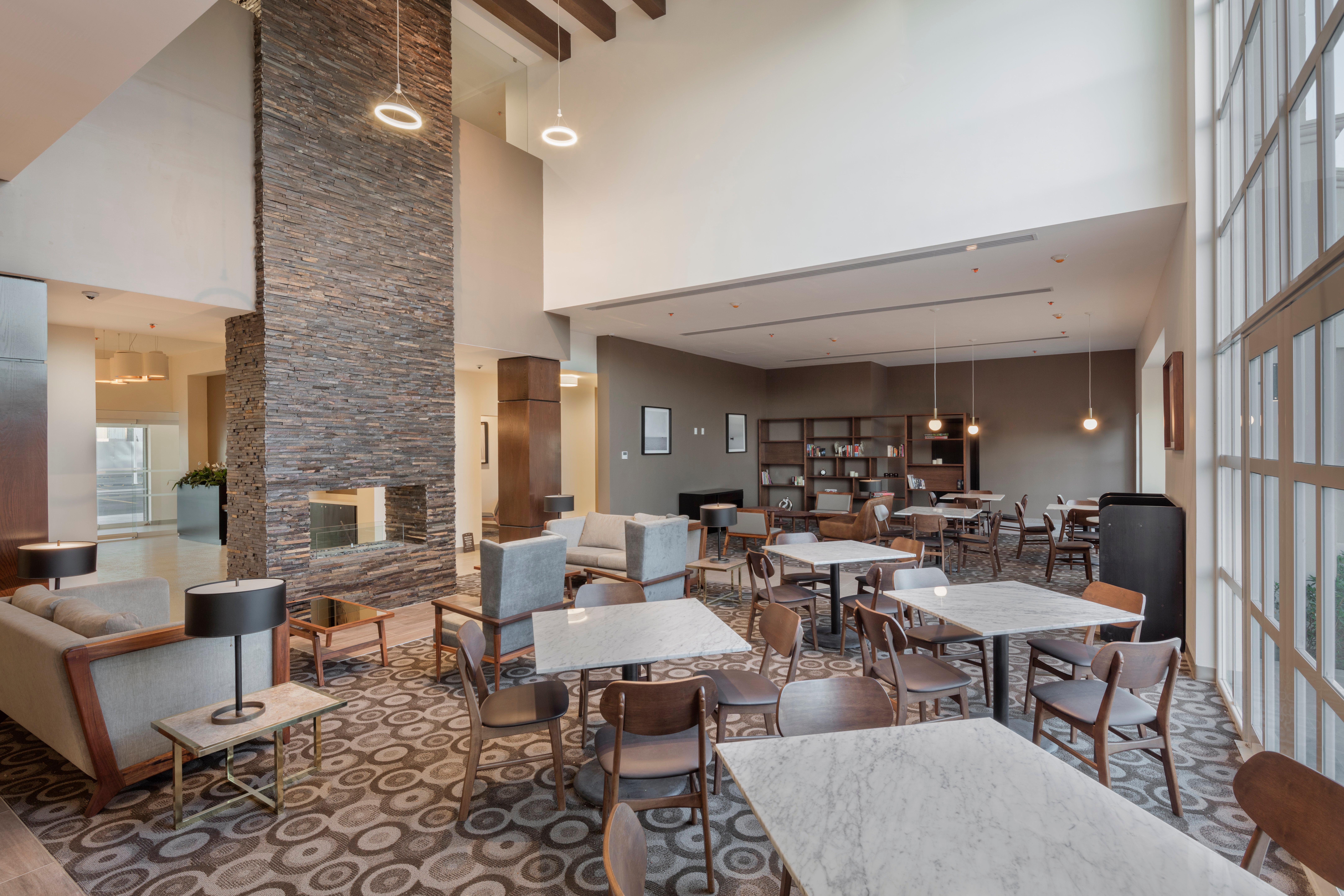 Staybridge Suites - Saltillo By Ihg Extérieur photo