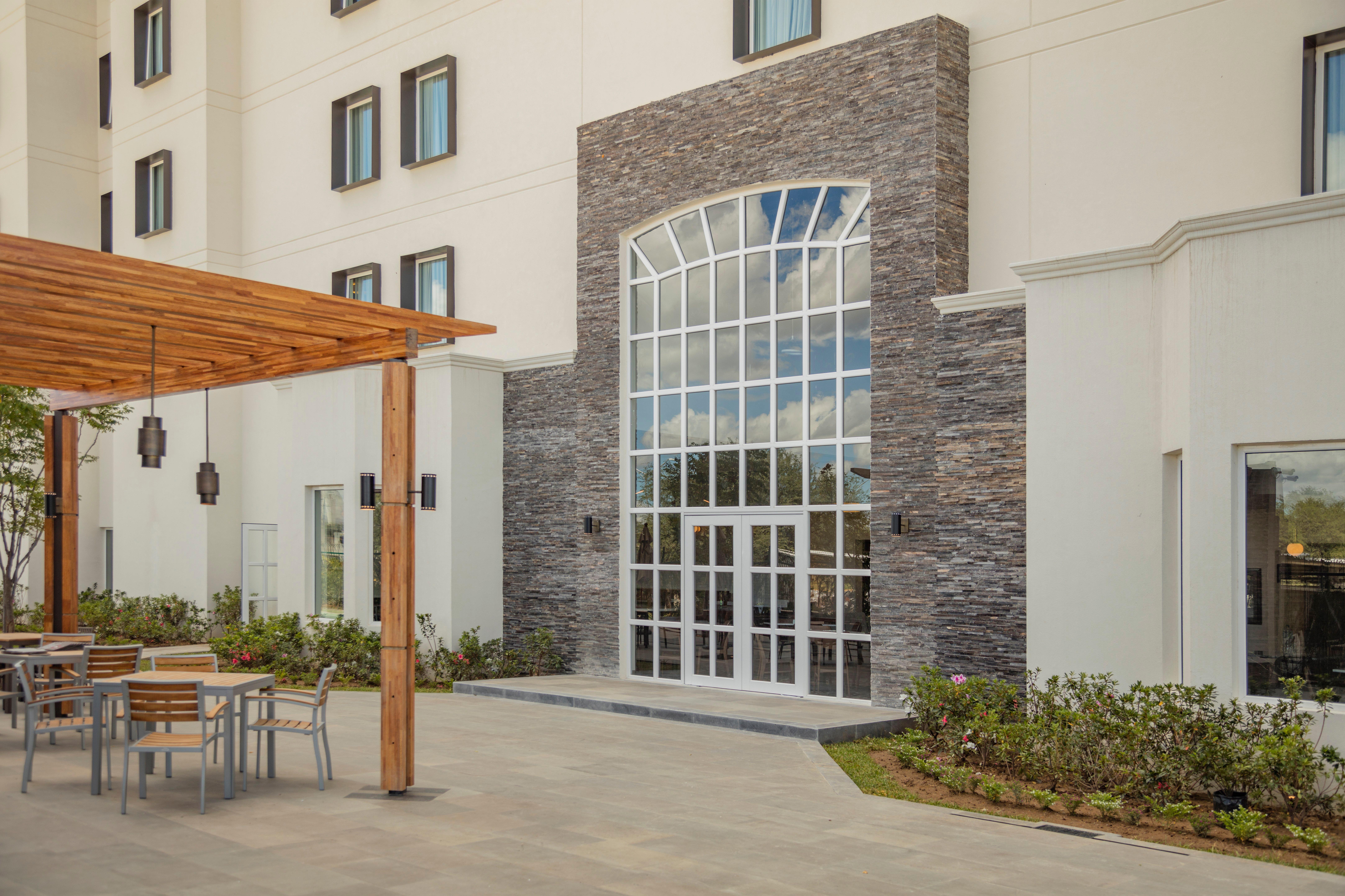 Staybridge Suites - Saltillo By Ihg Extérieur photo